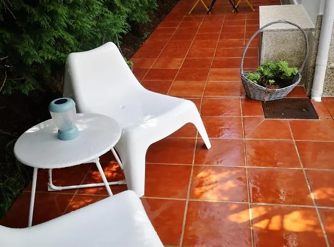 Vivienda Con Jardin Terraza Y Barbacoa