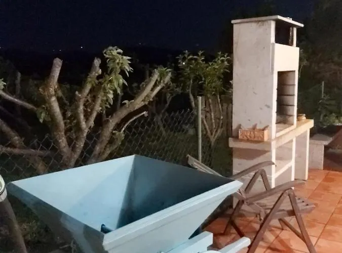 Vivienda Con Jardin Terraza Y Barbacoa Holiday home Picona