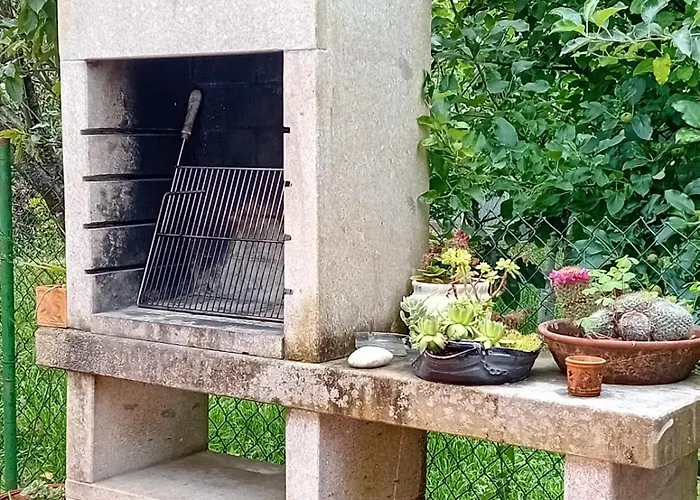 Holiday home Vivienda Con Jardin Terraza Y Barbacoa Picona